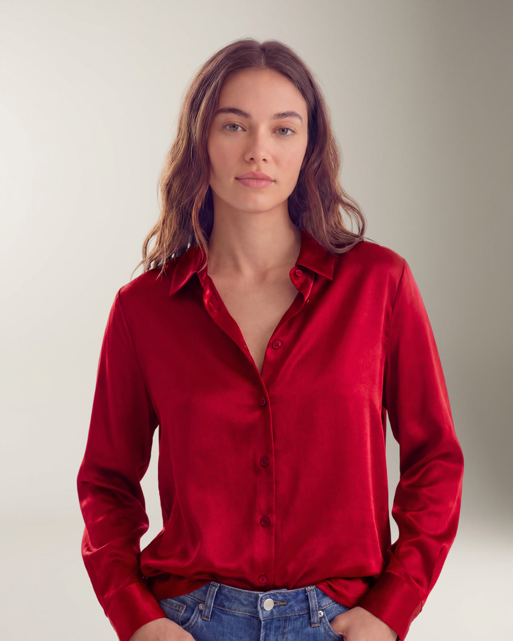 Clara Camisa de Seda Clásica