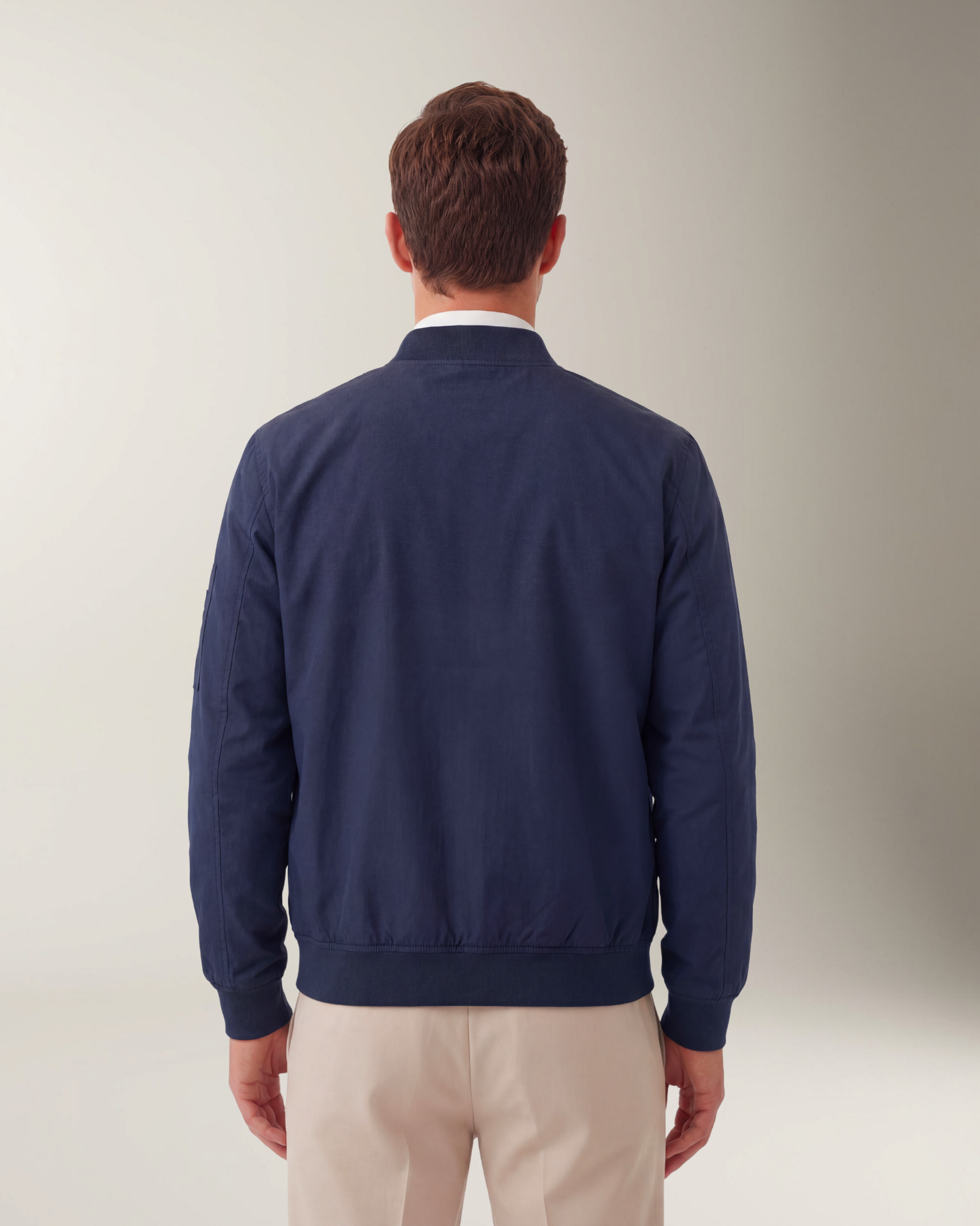 Julien Bomber Elegante